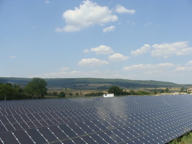 „Соларпро" почва регионална експанзия със соларен парк в Македония