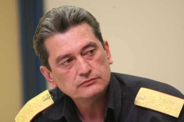 Трус от 4,5 разтърсил Сливенско след взривовете, твърди шефът на пожарната