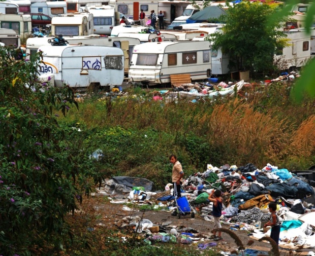 ЕК пак следи Франция заради ромите